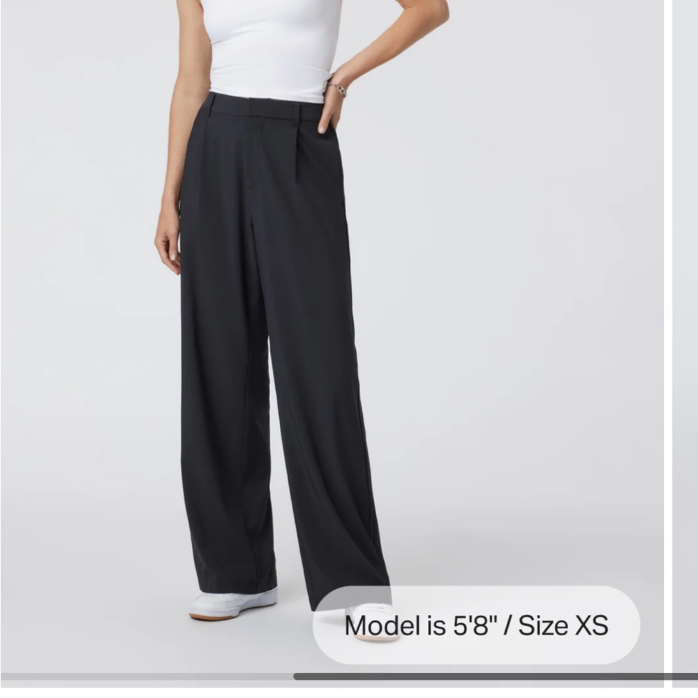 Vuori - NWT- Villa Trouser-Long Black Women's Wide-Leg Pant